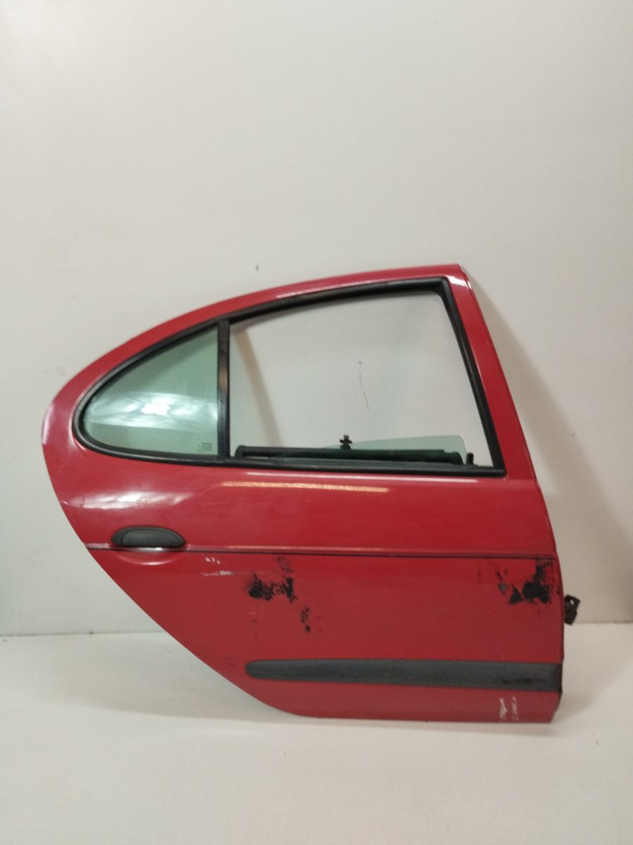 Puerta Trasera Derecha Renault Megane I Classic (LA0) 1996-2001 Alize