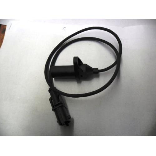 SENSOR RPM FIAT 1.4 PALIO II y III TAXI 1.4 2 TERMINAL FRENTE AL CIGÜ-AF03707-55187332 FAE 464745