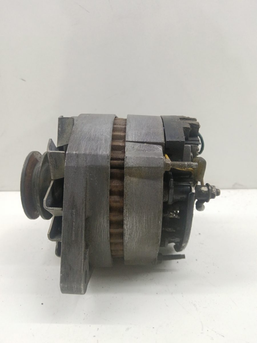 Alternador Peugeot 205 Berlina 1983-1998 1,1 1.1L 44kW 2541169