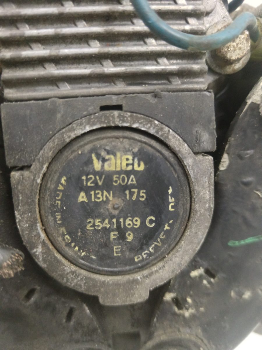 Alternador Peugeot 205 Berlina 1983-1998 1,1 1.1L 44kW 2541169