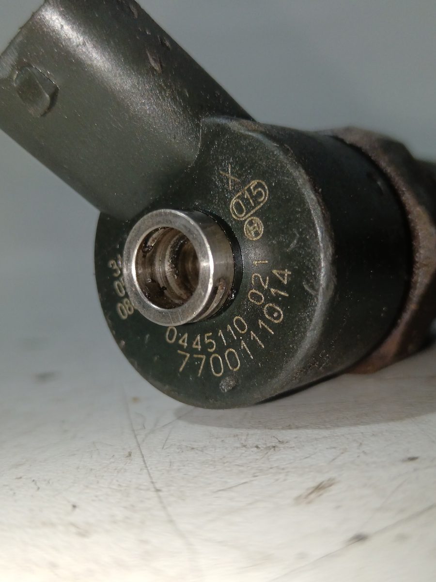 Inyector Renault Laguna (B56) 1998-2001 1.9 dCi Diesel CAT 1.9L 79kW 0445110021