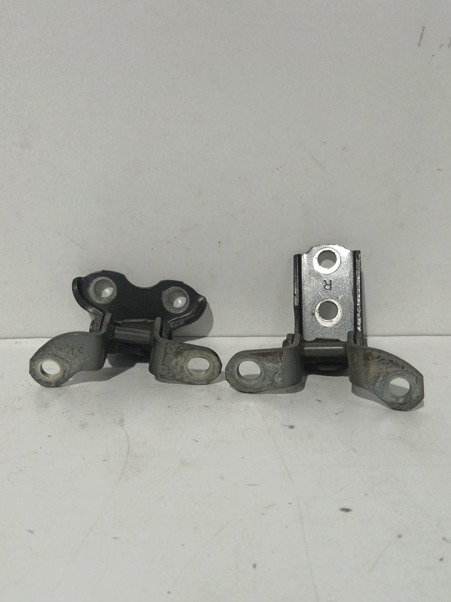 Bisagra Puerta Trasera Derecha Toyota Corolla (E15) 2006-2011 Luna