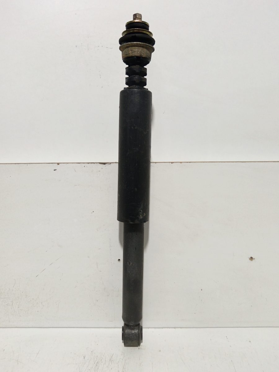 Amortiguador Trasero Der/Izq Toyota Yaris (NCP1/NLP1/SCP1) 1999-2005 1.0 Start 4853052022