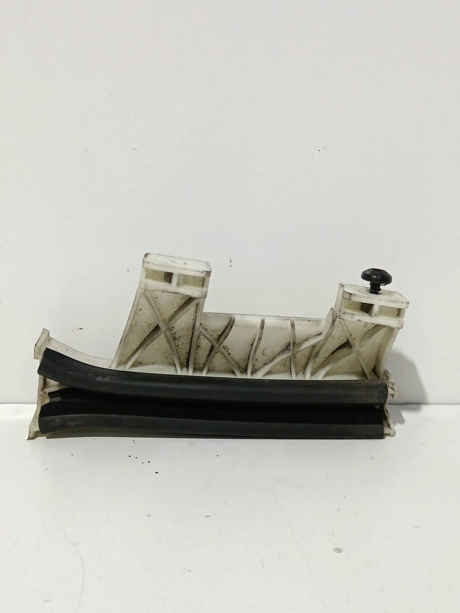 Guias de Vidrio Delantero Derecho Citroën C3 1995-2010 Exclusive