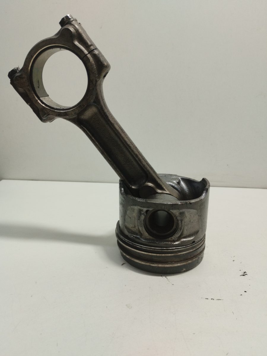 Piston Y Biela Renault Clio Iv 2012-Actualidad Business 1.5L 66kW