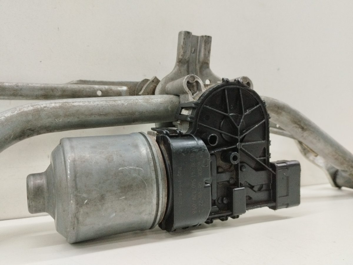 Motor Limpia Delantero Peugeot 207 2006-2012 Confort 1.6L 66kW 9650380780