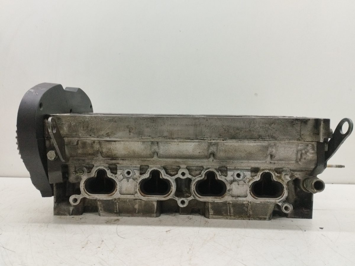 Tapa De Cilindros Peugeot 407 2004-2011 SR Confort 1.8L 85kW 9634355510