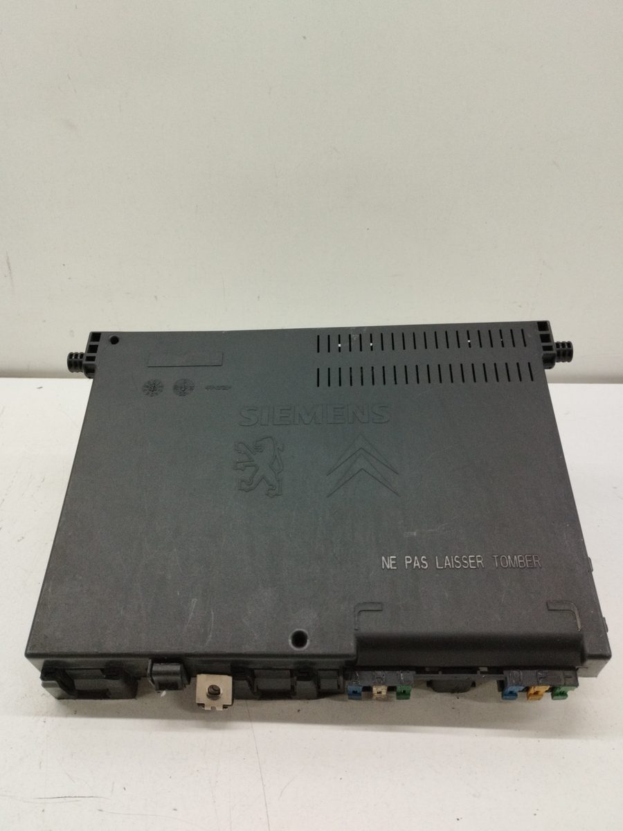 Caja Reles / Fusibles Peugeot 206 Berlina 1998-2010 XT 1.9L 51kW