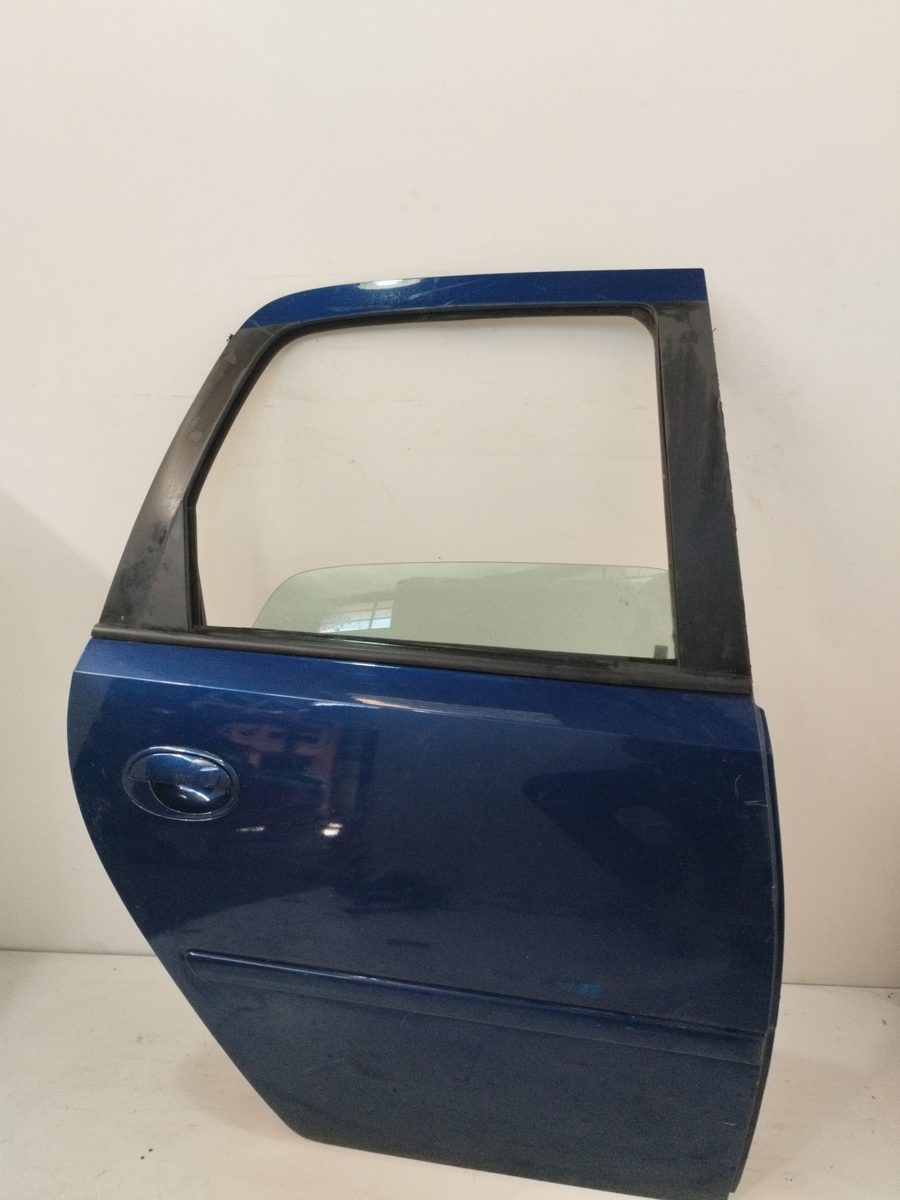 Puerta Trasera Derecha Chevrolet Meriva 2003-2008 Cosmo