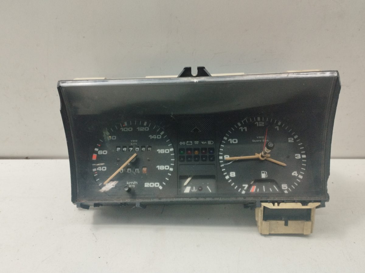 Tablero de Instrumentos Volkswagen Golf II (191/193) desde 1983 5440119900