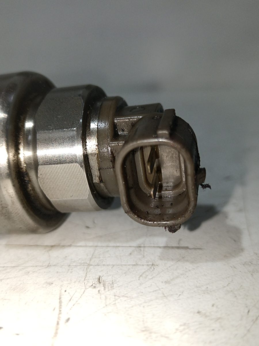 Inyector Opel Astra J Lim. 2009-2015 1.7 16V CDTI 1.7L 92kW 8973762703