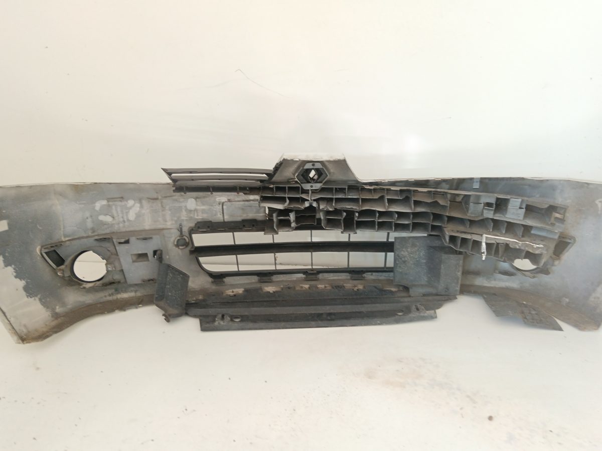 Paragolpes Delantero Renault Clio II Fase II (B/CB0) 2001-2013 Campus 8200445975