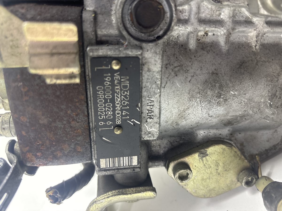 Bomba Inyeccion Mitsubishi Space Wagon (N30/N40) 1991-1996 2000 GLX Diesel 2.0L 60kW
