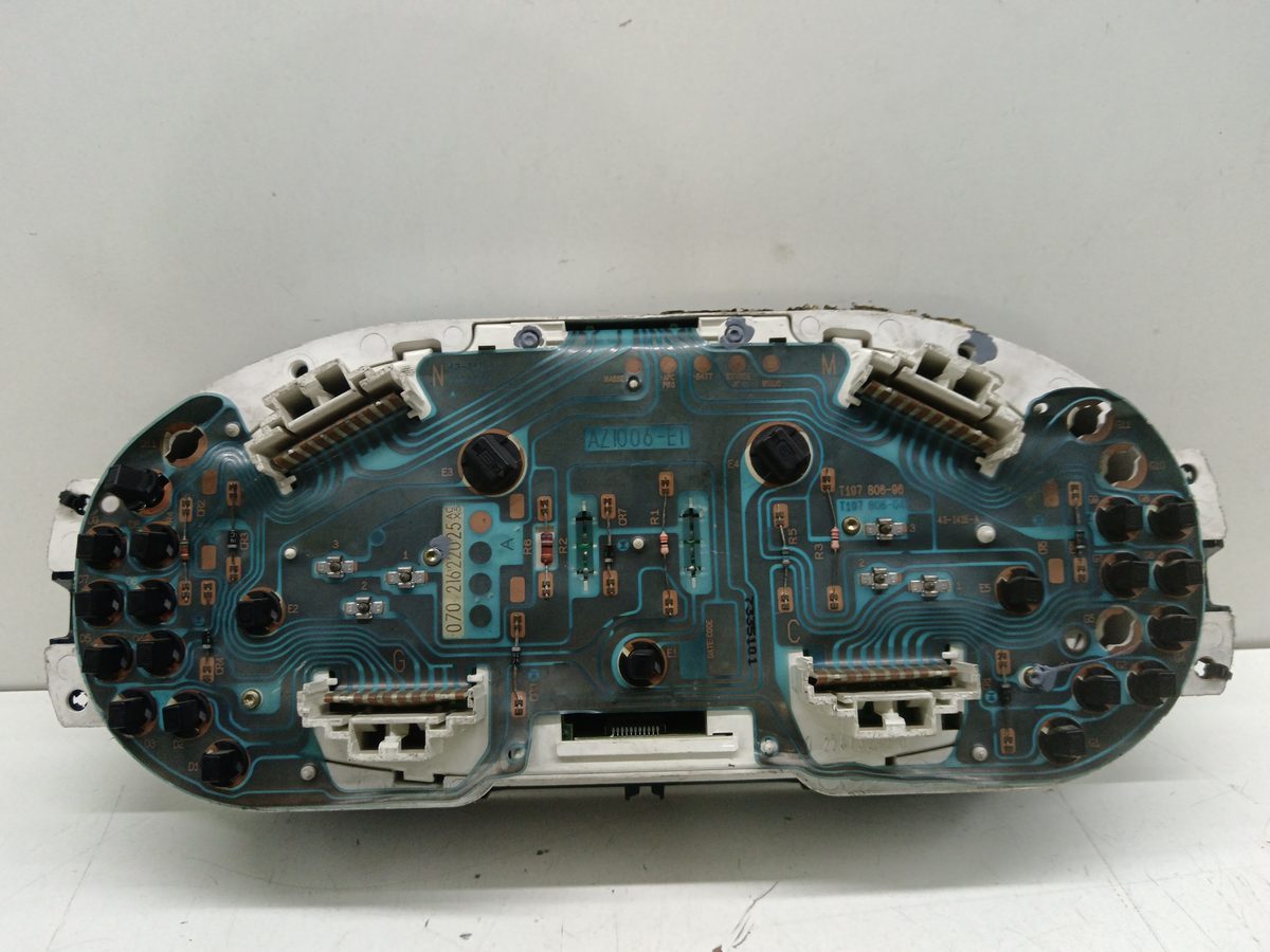 Tablero de Instrumentos Renault Kangoo (F/KC0) 1997-2005 1.9 Diesel 1.9L 47kW 7700313173