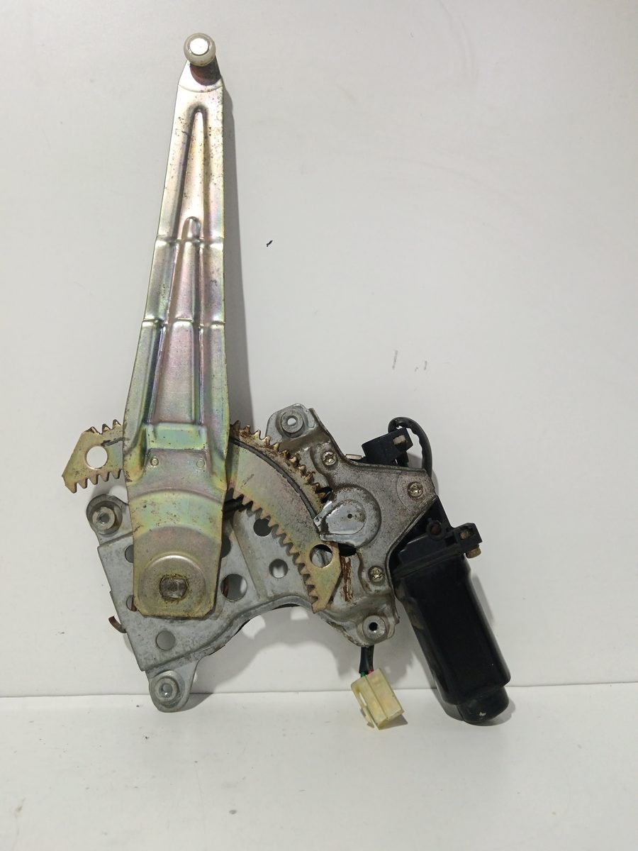 Alza Cristal Trasero Izquierdo Electrico Toyota Corolla 1986-1990