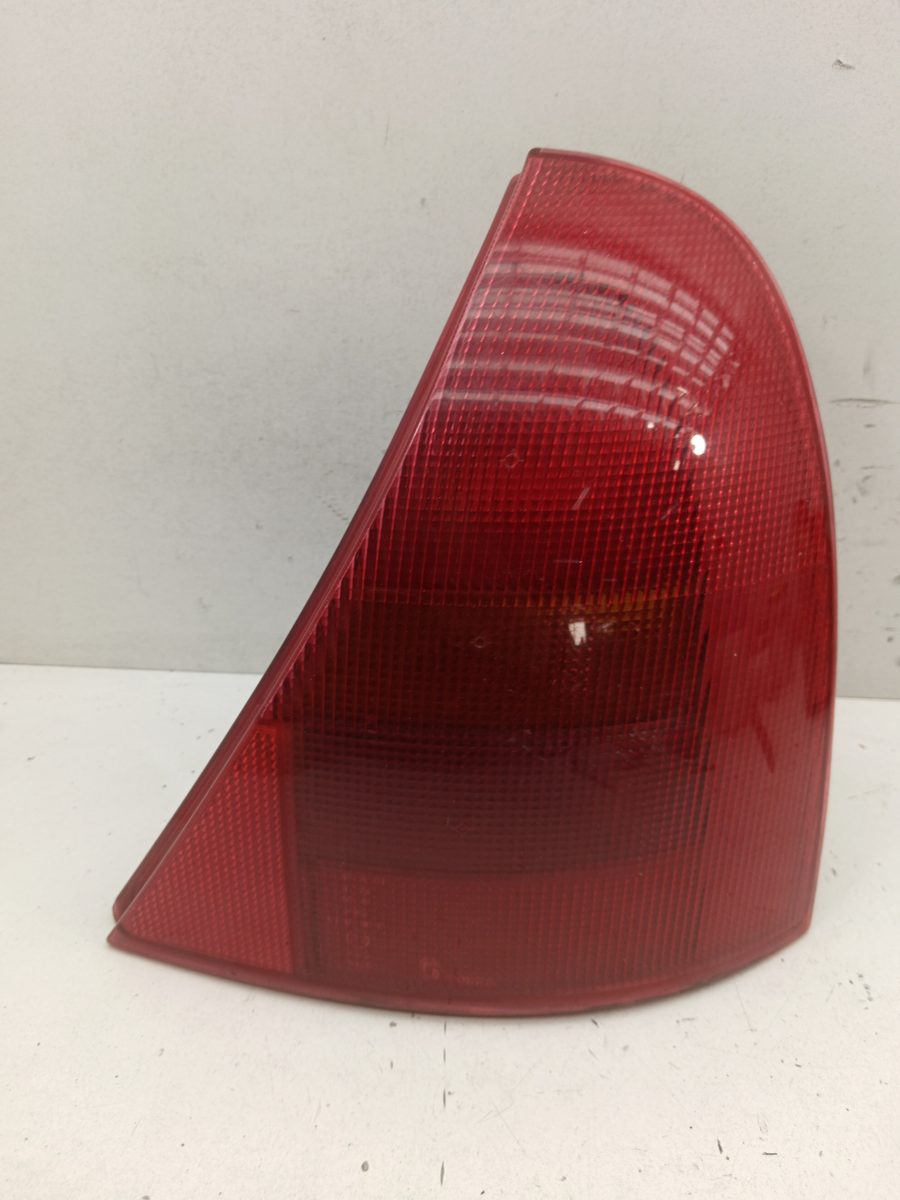 Farol Trasero Derecho Exterior Renault Clio Ii Fase I (B/CBO) 1998-2001 Diesel