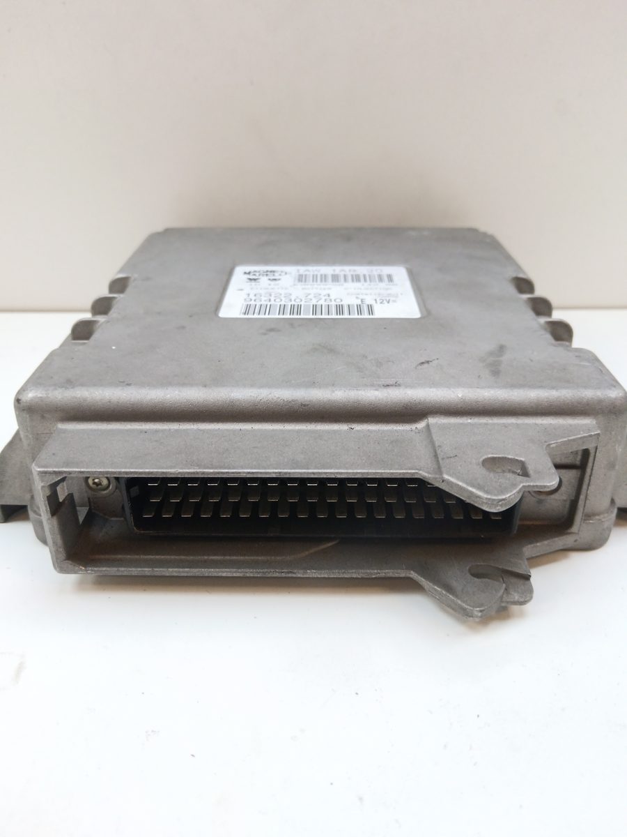 Centralita Motor Uce Peugeot Partner (S1) 1996-2002 Break 1.8L 66kW 9640302780