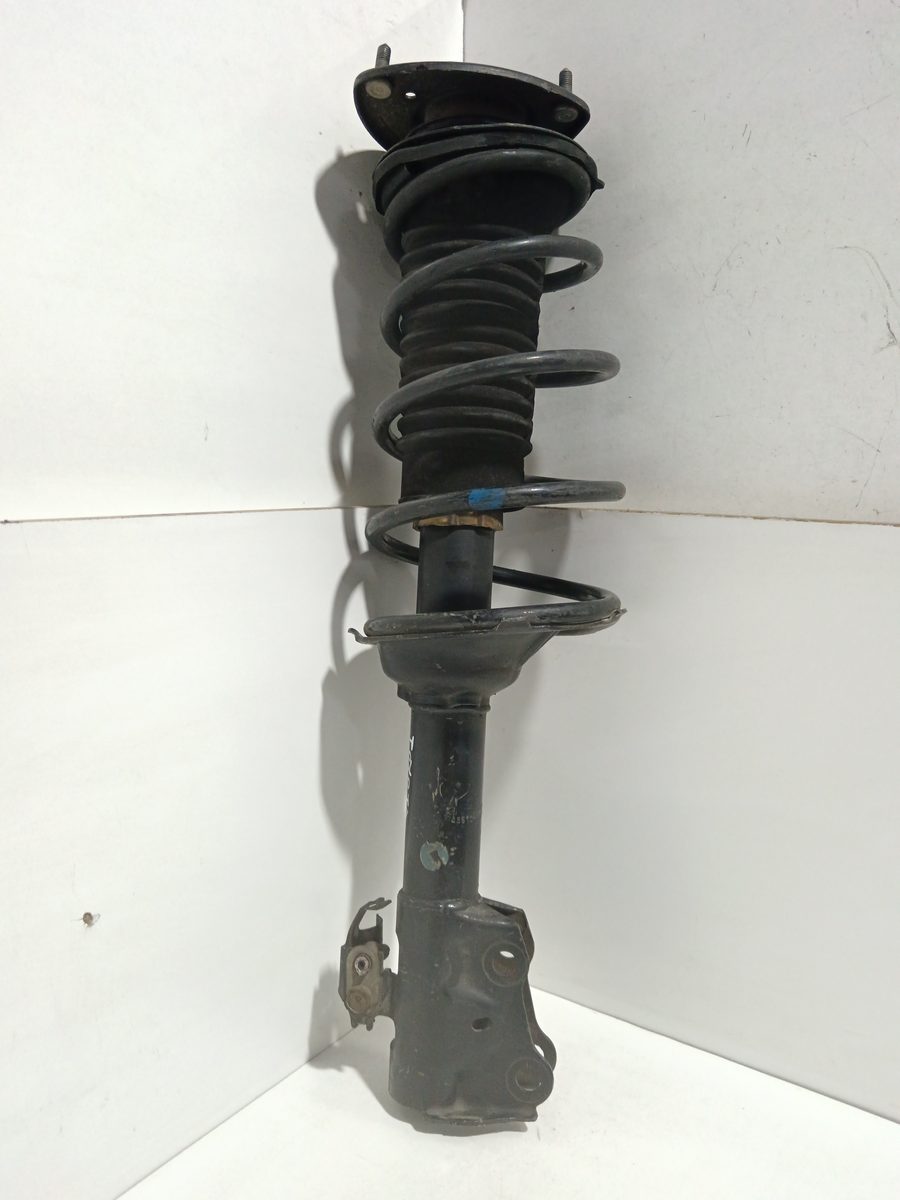Amortiguador Delantero Der/Izq Toyota Yaris (NCP1/NLP1/SCP1) 1999-2005 485100D010