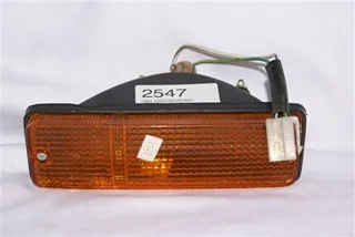 Farol de paragolpe delantero derecho