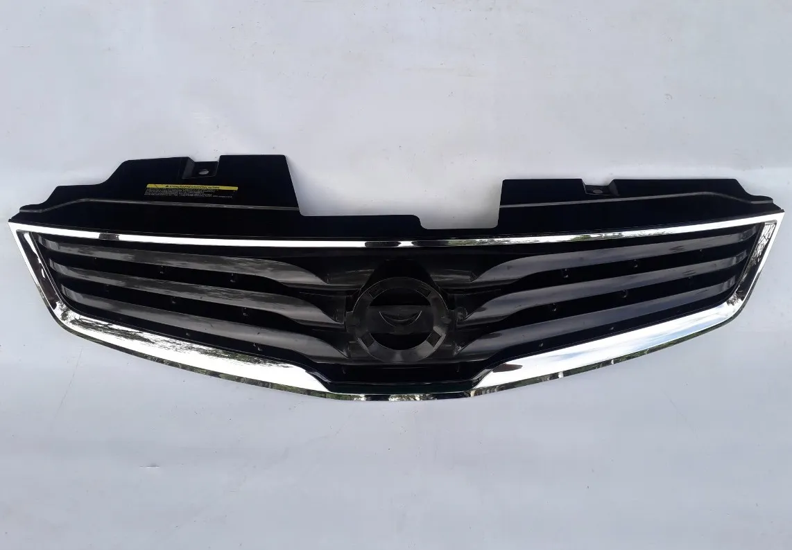 Careta Delantera Nissan Sentra