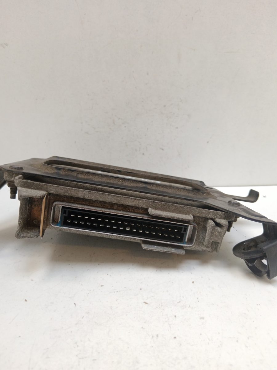 Centralita Motor Uce Renault Clio I Fase I+II (B/C57) 1991-1998 1.2 Alize 7700104481