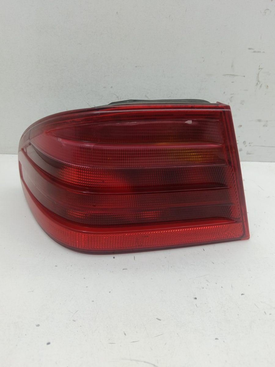 Farol Trasero Izquierdo Exterior Mercedes-Benz Clase E (W210) Berlina Diesel SVS593801