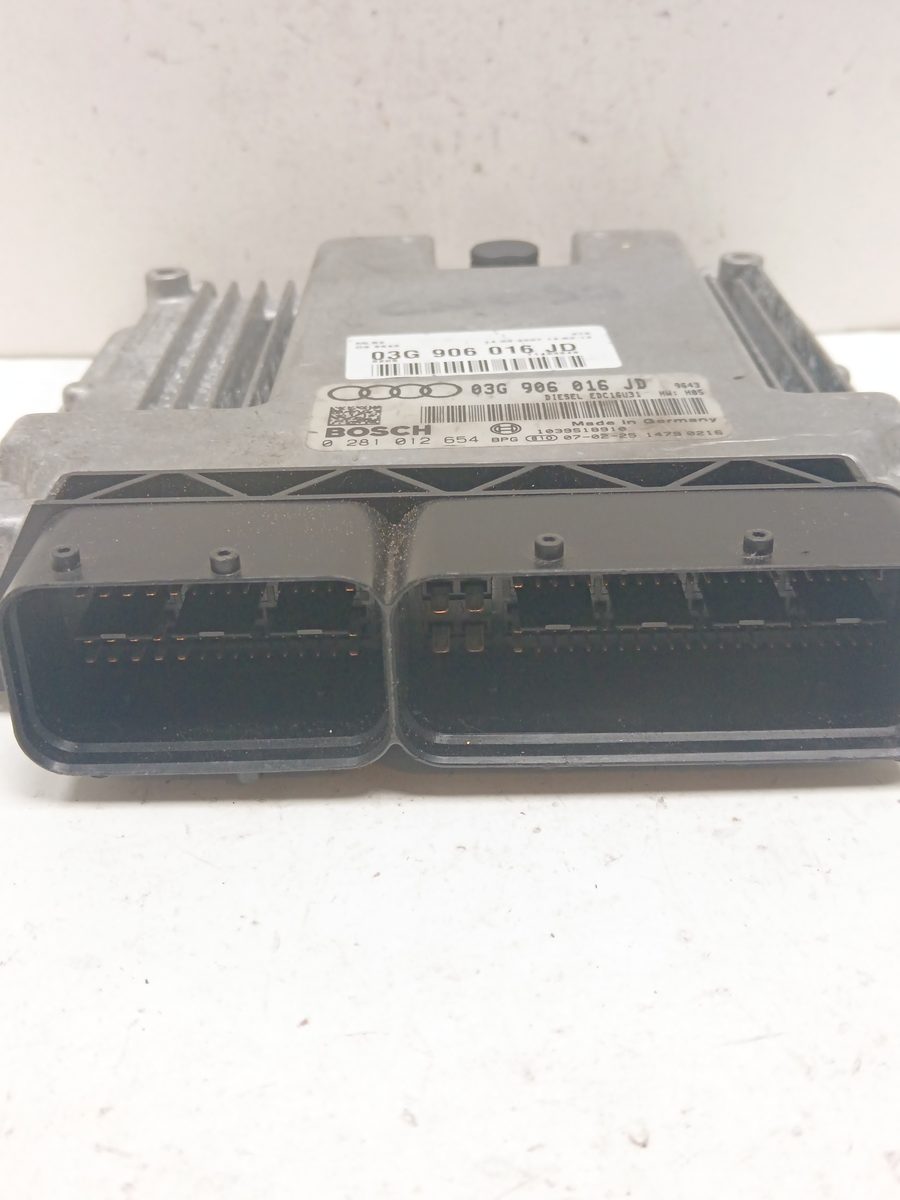 Centralita Motor Uce Audi A4 Berlina (8E) 2004-2007 03G906016JD