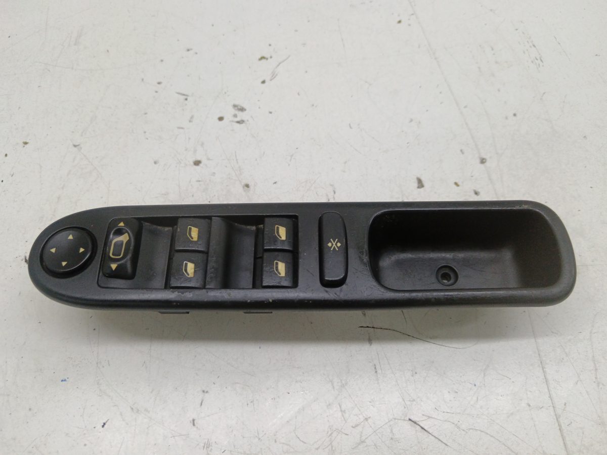 Comando Alza Cristal Peugeot 307 (S1) 2001-2005 XS 1.6L 80kW 53259704