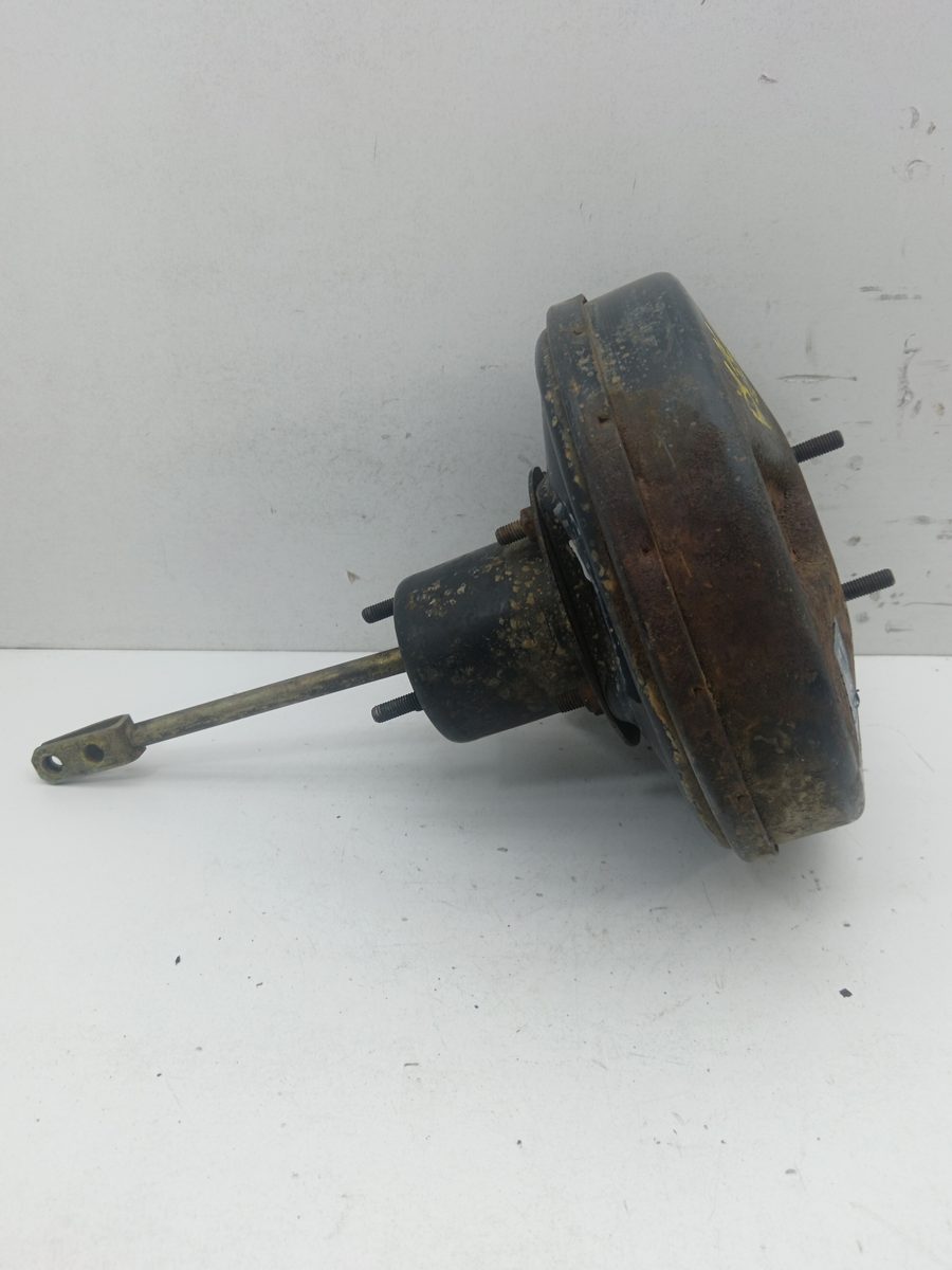 Servofreno Volkswagen Passat Berlina (312) 1988-Actualidad 1,8 1.8L 82kW 368525005