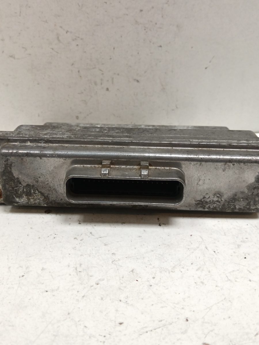 Centralita Motor Uce Renault 19 (B/C/L53) 1992-1996 1400 CC 7700861415