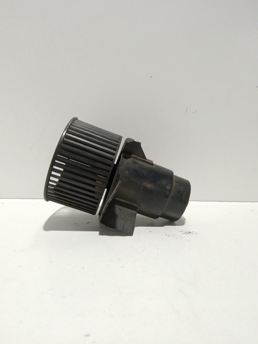 Motor Calefaccion Audi A4 Berlina (8E) 2000-2004 2.5 TDI (120kW) 2.5L 120kW