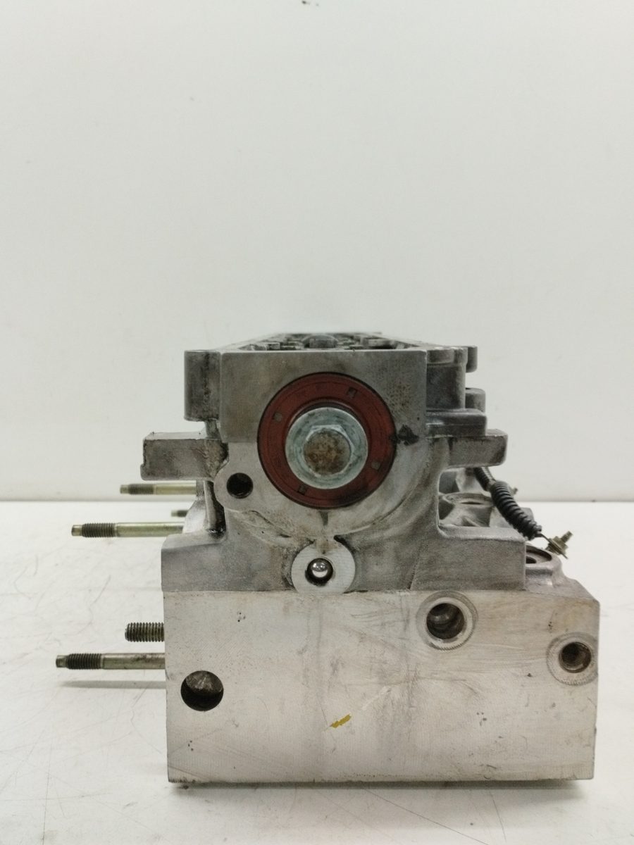 Tapa De Cilindros Citroën C5 Berlina 2004-2008 9634963010