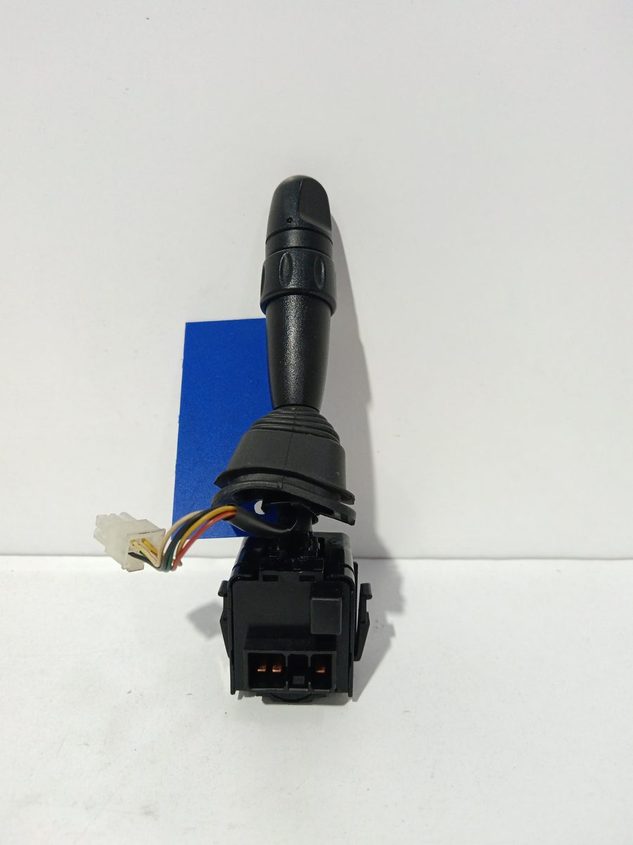 Llave de Luces Y Señalero Chevrolet Spark Gt 2009-2016 Basis 1.0L 50kW 9694858385