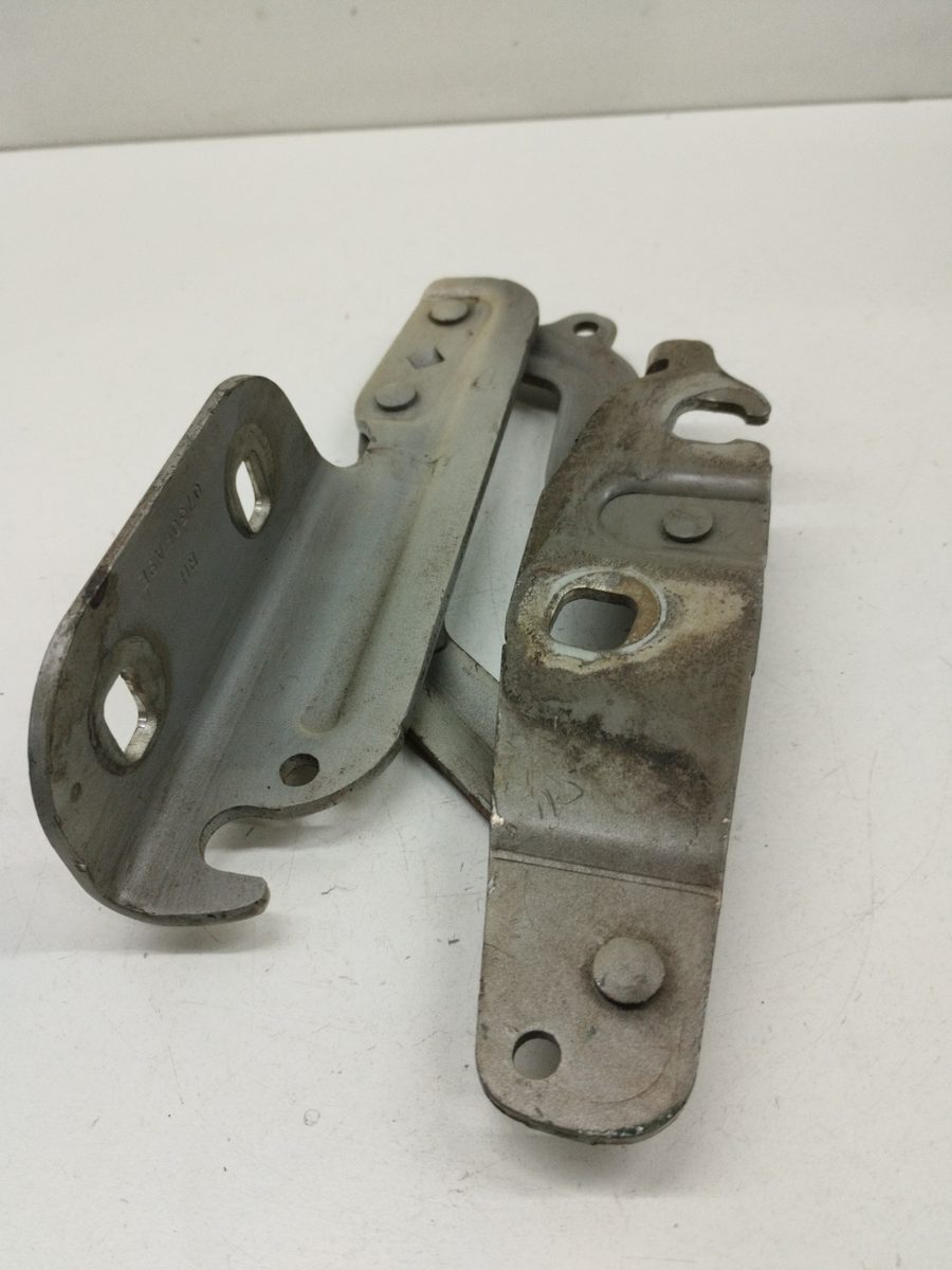 Bisagra Espolon Ford Fiesta (CB1) 2008-2013 Ambiente 0730FA9E