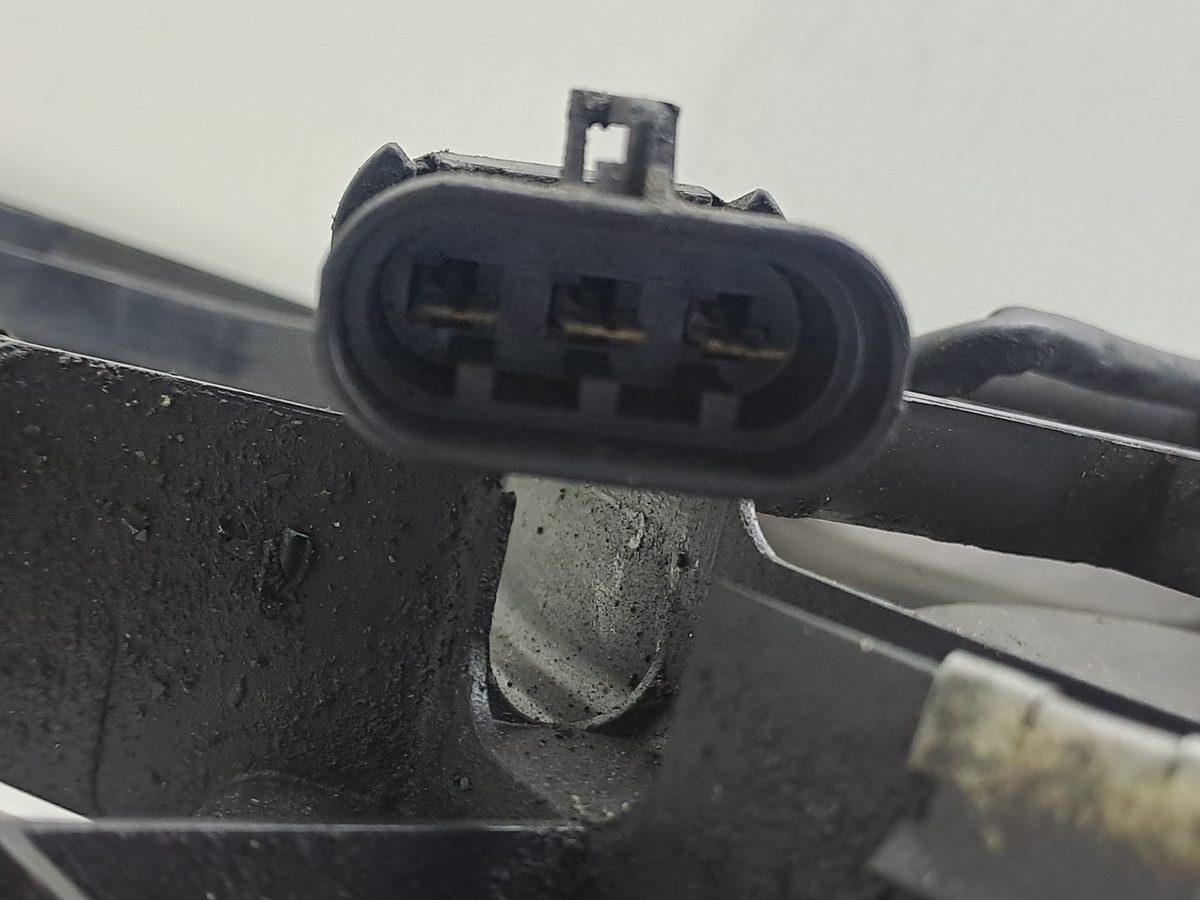 Electroventilador Opel Vectra B Berlina 1995-2002 Básico (1999->) 2.0L 74kW 52475662