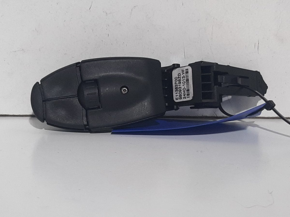 Mando de Radio Peugeot Partner III 2019-2021 1.5 HDI E11383700