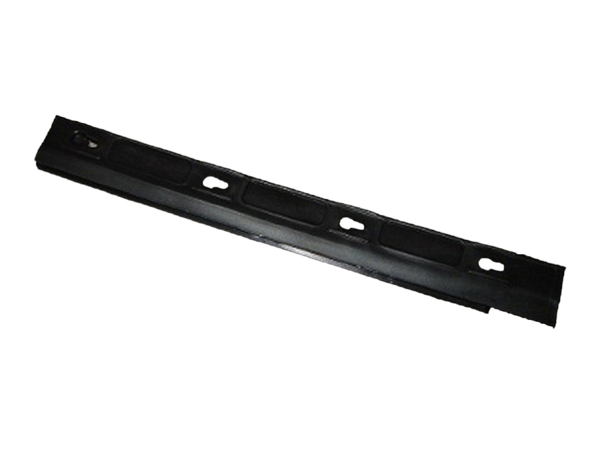 GUIA PARAGOLPE TRASERO IZQUIERDO CHEVROLET CLASSIC 2010/