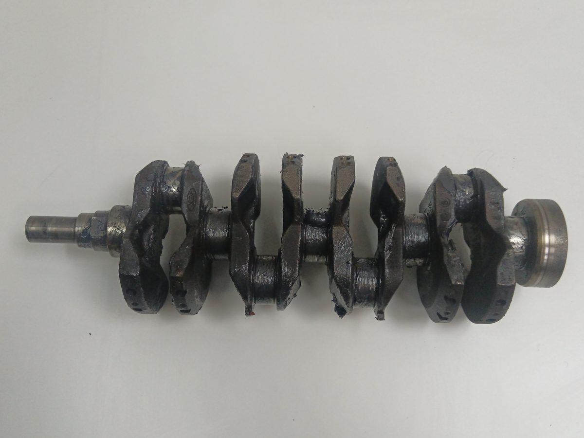 Cigueñal Ford Focus Turnier (CAK) 1998-2004 Ambiente 1.6L 74kW