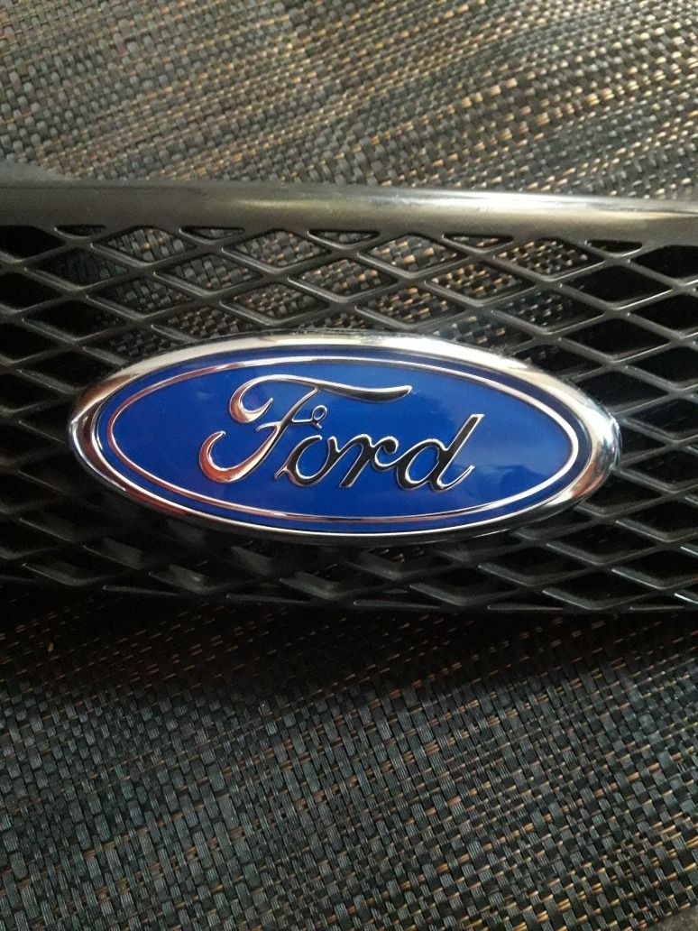 Careta Ford Contour 95 96 97 Sin Emblema