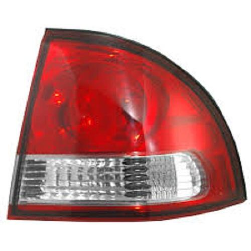Farol trasero derecho exterior