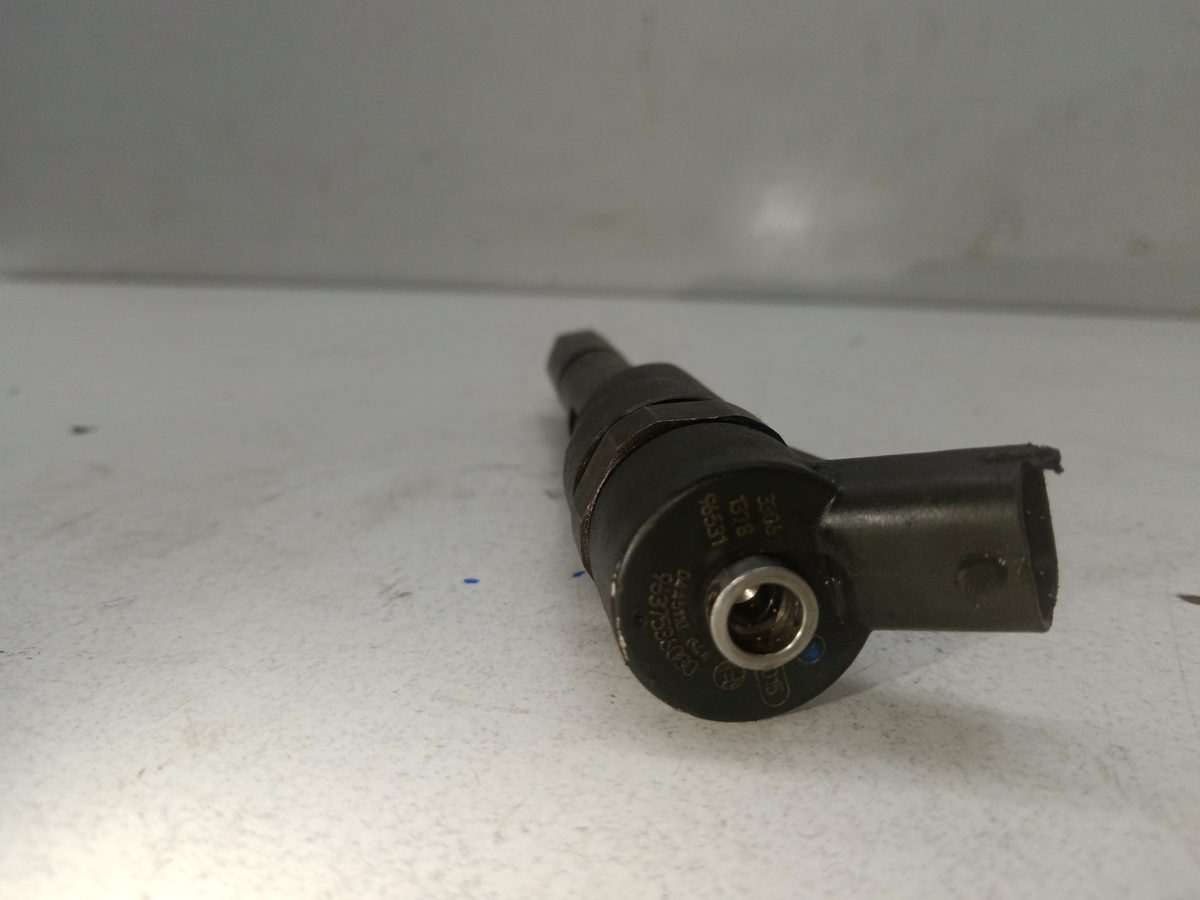 Inyector Citroën Xantia Berlina 1997-2002 2.0 HDi CAT (RHY / DW10TD) 2.0L 66kW 9637536080
