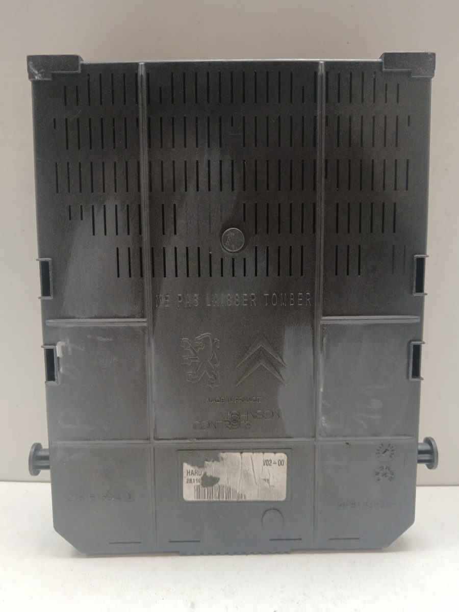 Caja Reles / Fusibles / Modulo Bsi Citroën C5 Berlina 2004-2008 Collection 9663510580