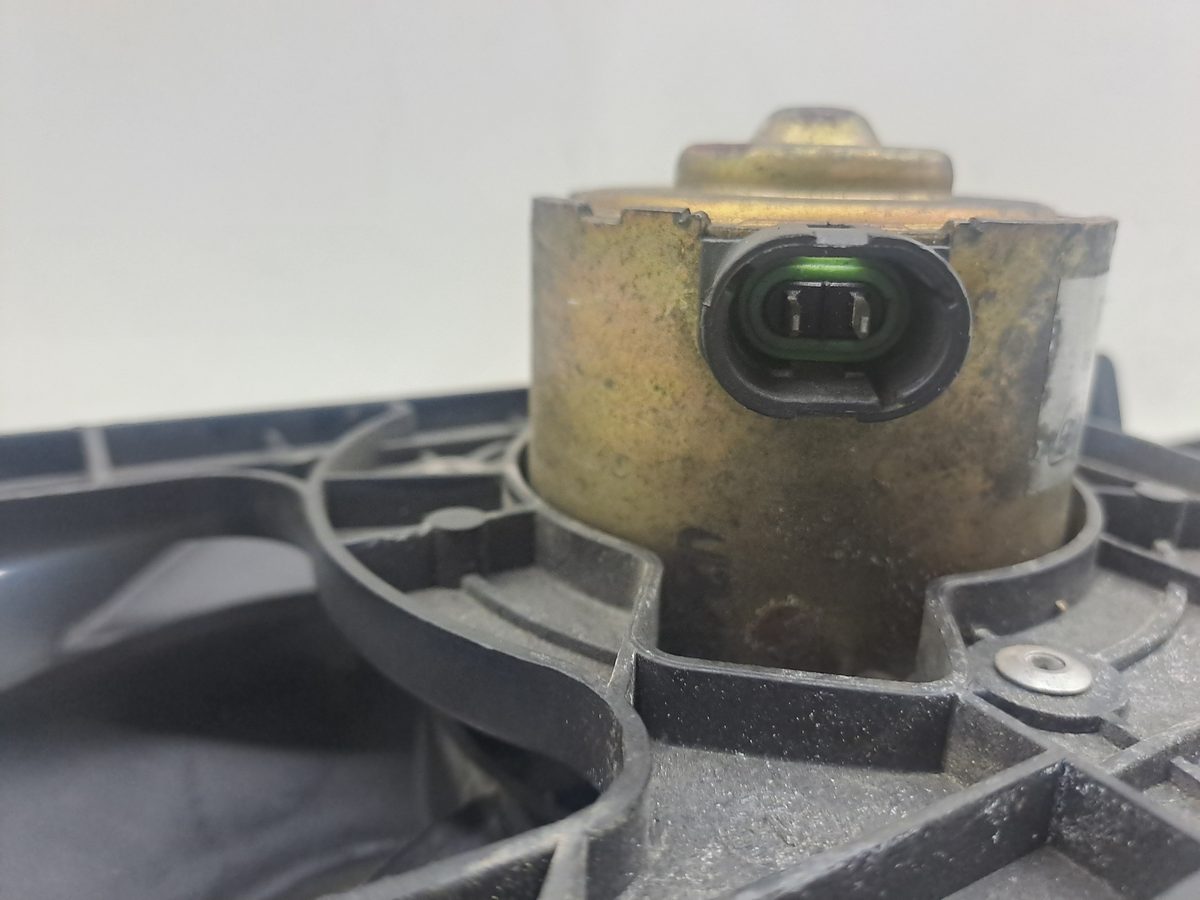 Electroventilador Renault Logan 2005-2012 1.4 CAT 1.4L 55kW 8240525