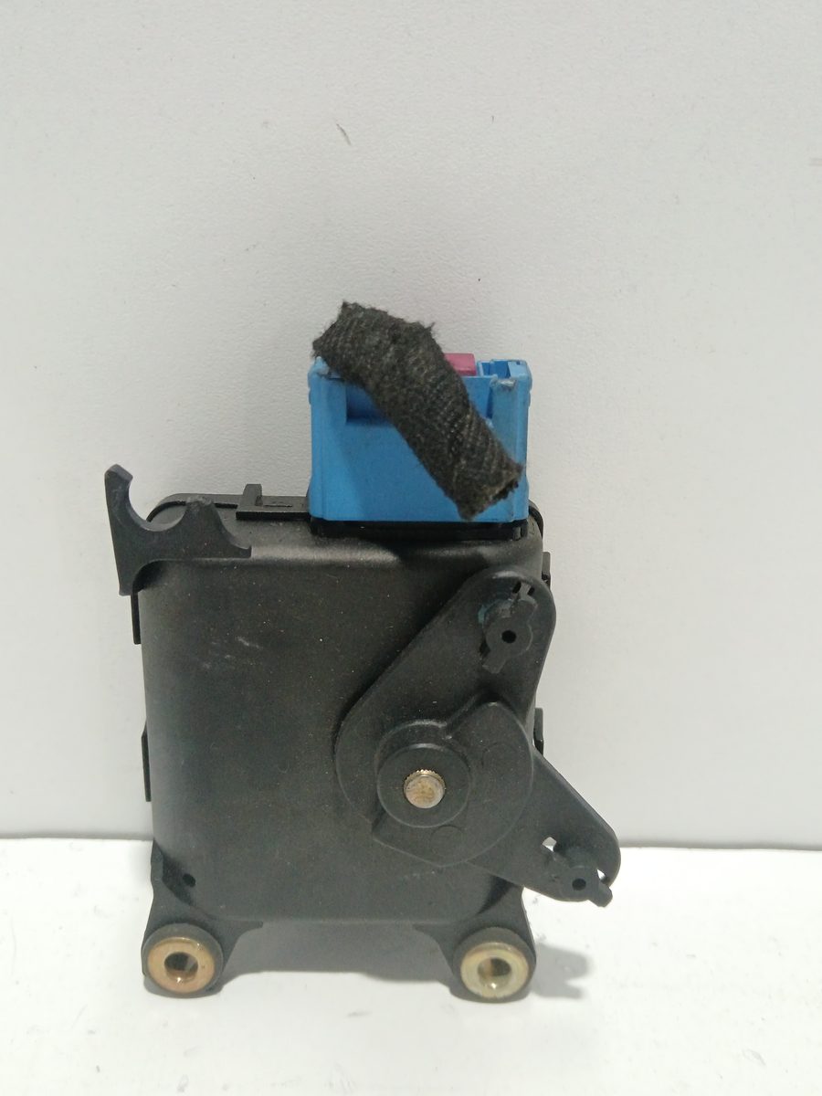 Servomotor de Calefacción Volkswagen Passat Berlina (3C2) 2005-2010 Advance 0132801149