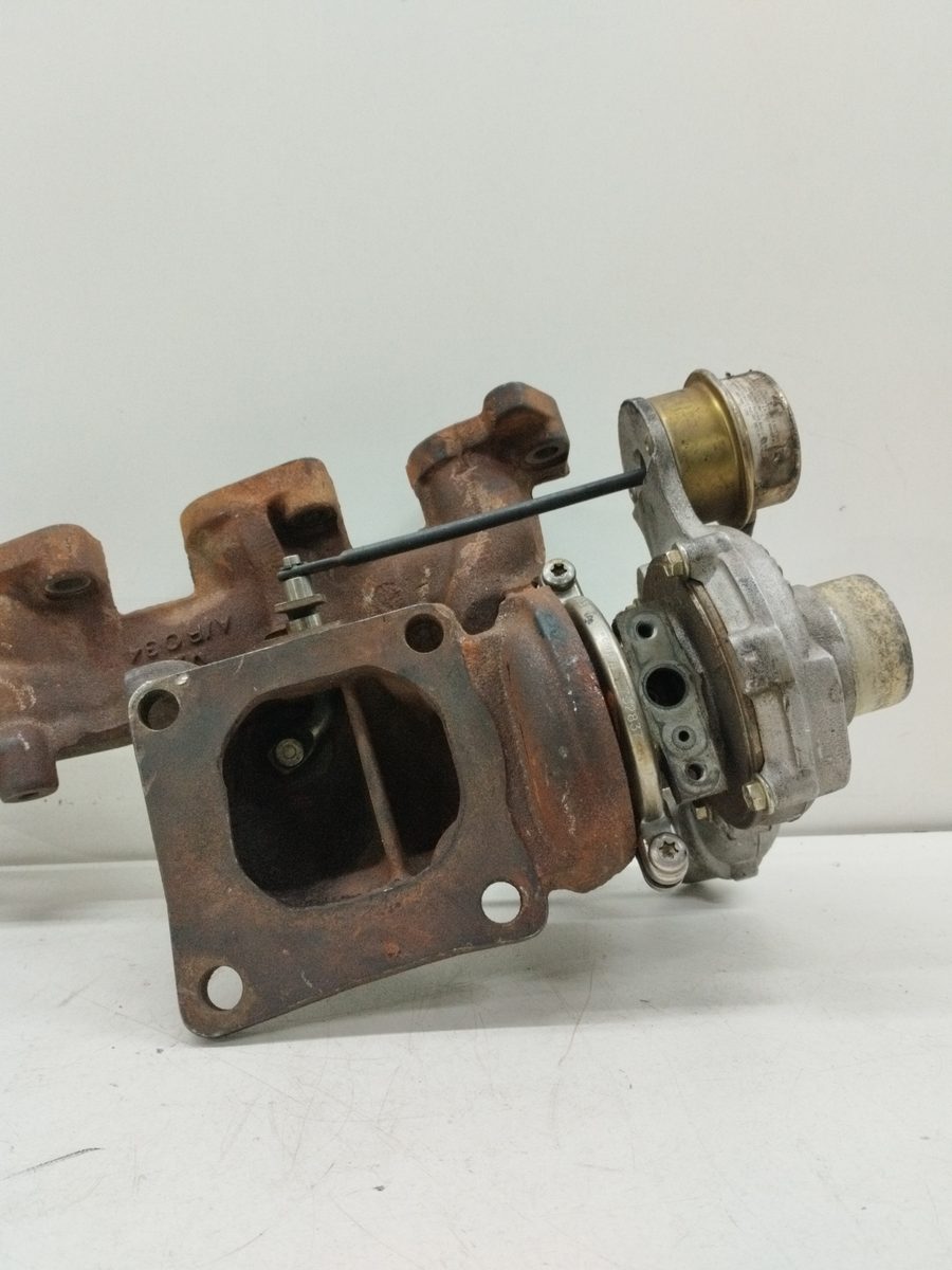 Turbocompresor Ford Fiesta Berlina (DX) 1999-2002 1.8 TDDI Turbodiesel CAT 7038632