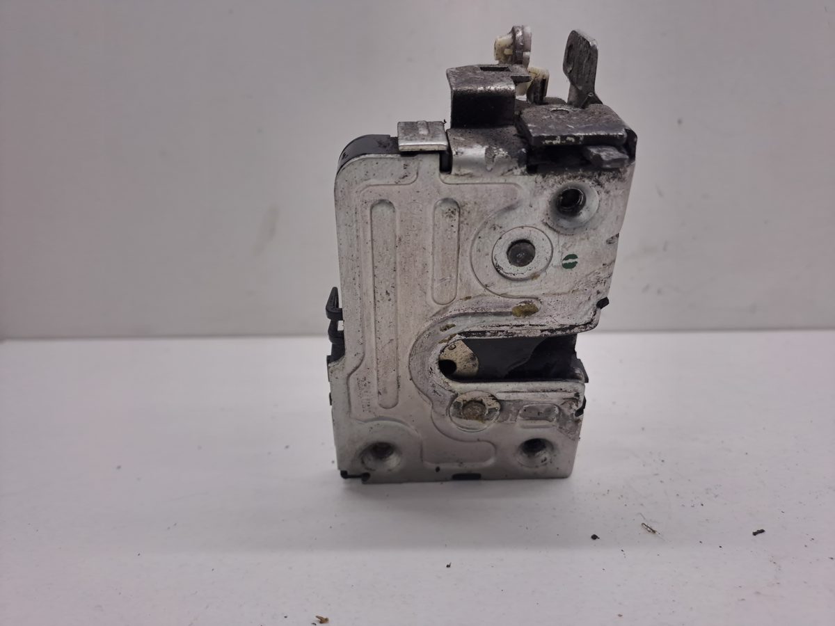 Cerradura Puerta Trasera Izquierda Renault Duster 2010-Actualidad Ambiance 4×2