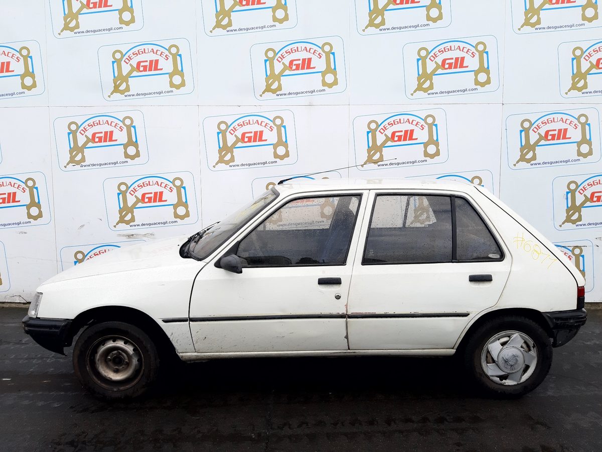 Brazo Limpia Luneta Peugeot 205 Berlina 1983-1998 STYLE DIESEL