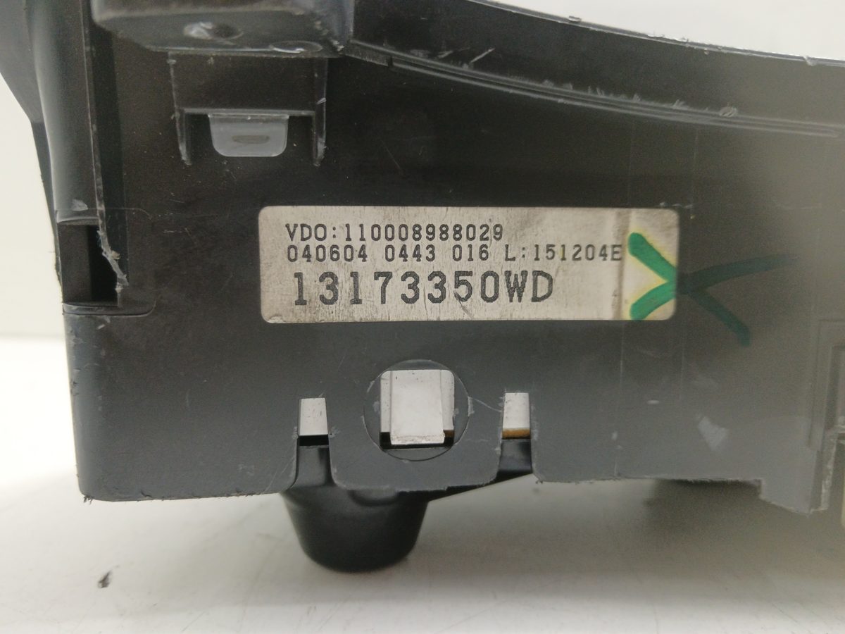 Tablero de Instrumentos Opel Corsa 2 2003-2007 1.2 16V CAT (Z 12 XEP / LB4) 13173350WD