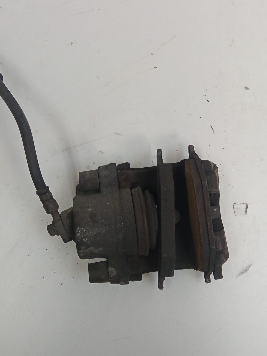 Mordaza De Freno Delantera Izquierda Volkswagen Up! (121) 2011-2016 *