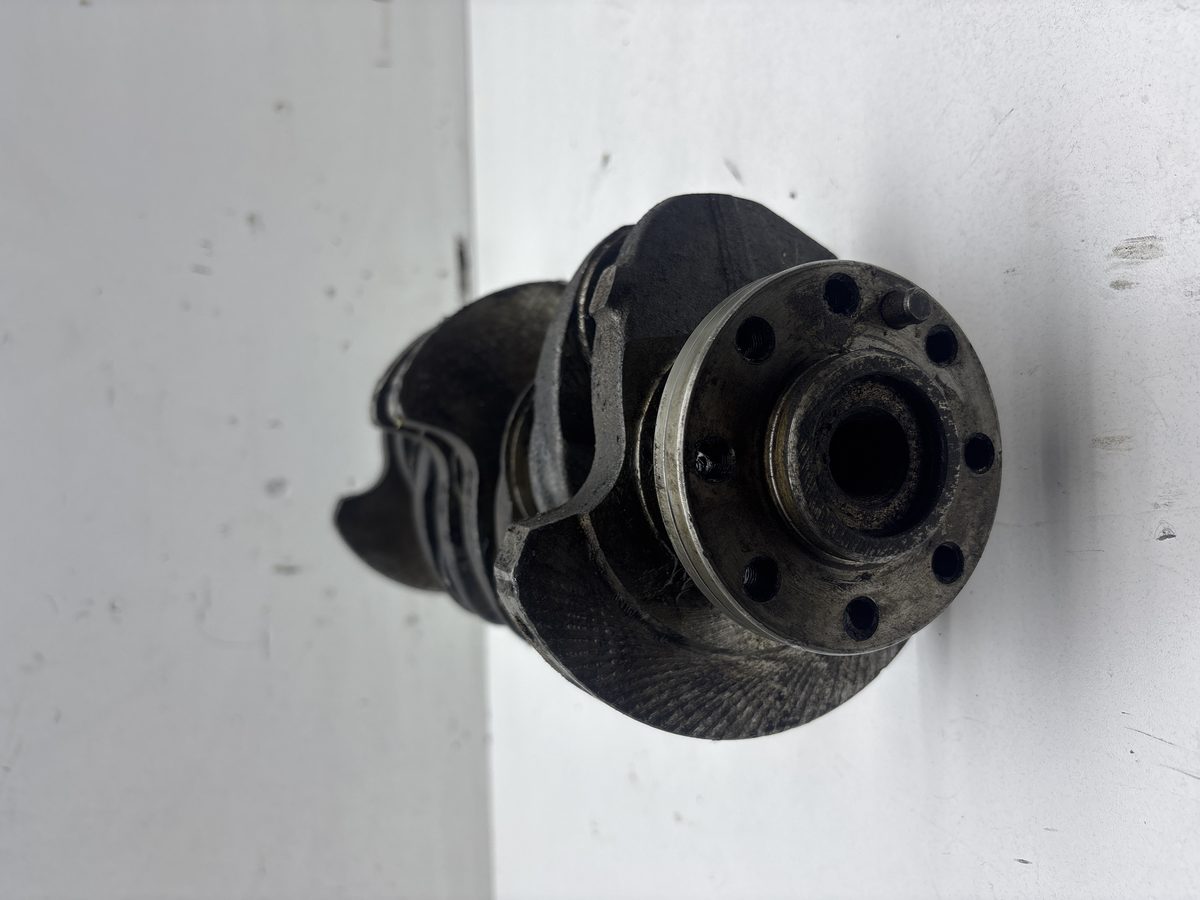 Cigueñal Peugeot 307 Berlina (S2) 2005-2008 2.0 16V HDi FAP CAT (RHR / DW10BTED4)